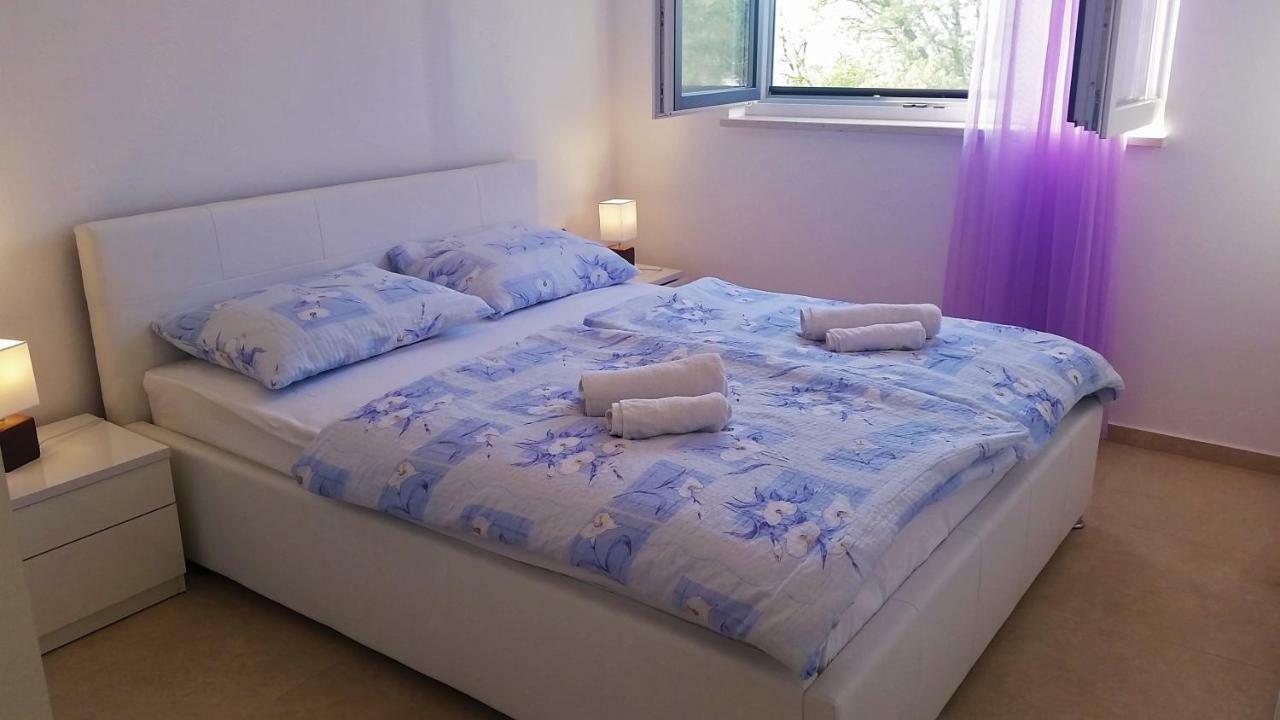 Apartment Villa Vala Malinska Eksteriør bilde