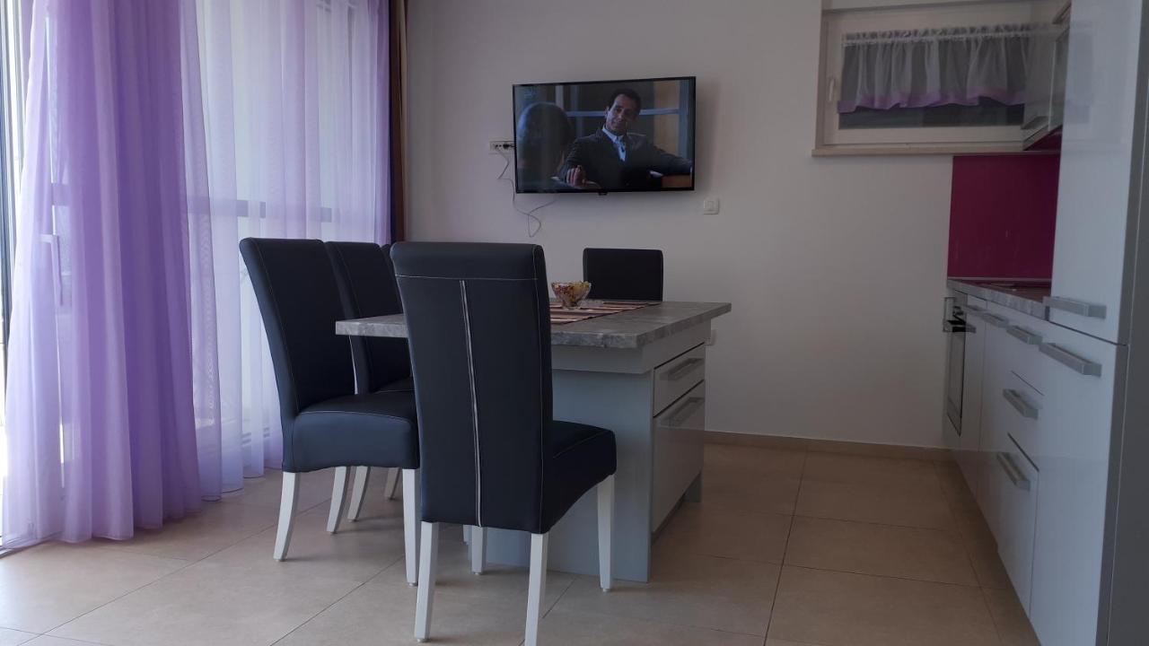 Apartment Villa Vala Malinska Eksteriør bilde