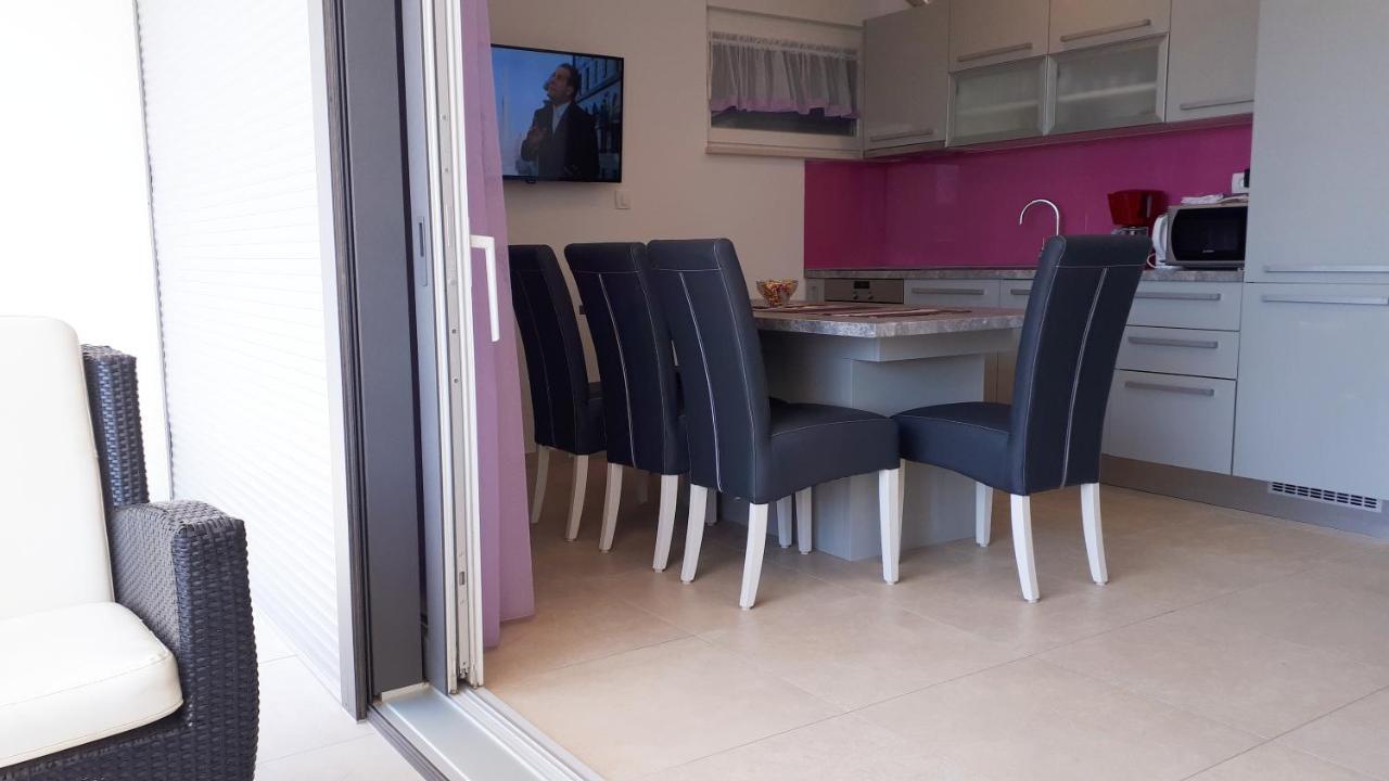 Apartment Villa Vala Malinska Eksteriør bilde